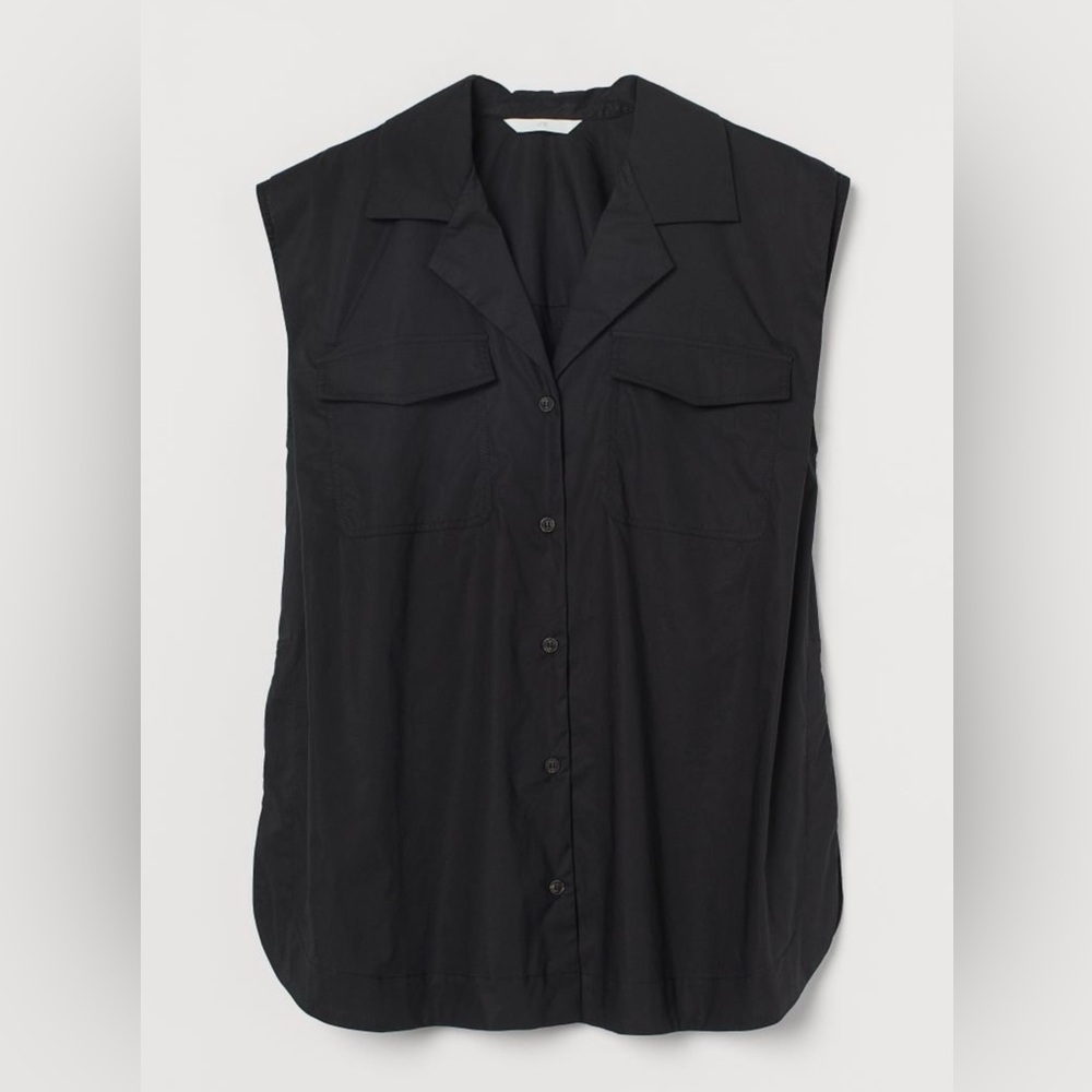H&M sleeveless button down black shirt Medium